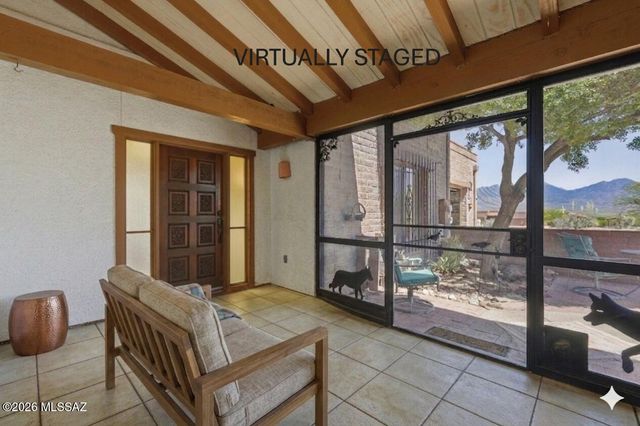 1160 W Camino Del Pato, Green Valley, AZ 85622