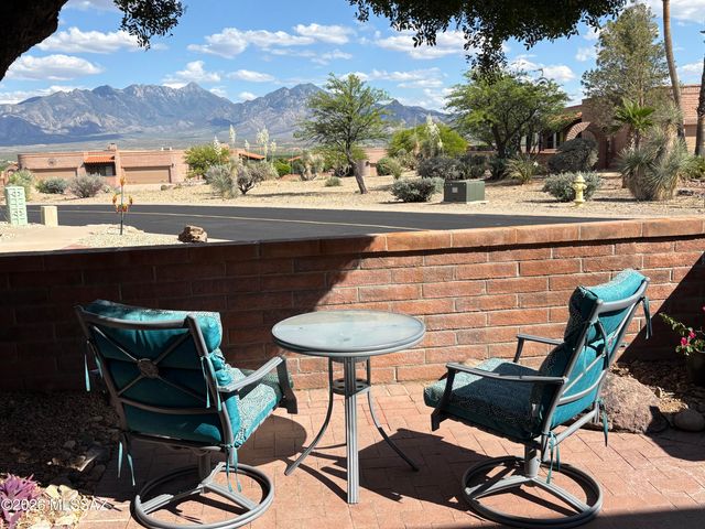 1160 W Camino Del Pato, Green Valley, AZ 85622
