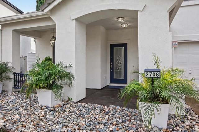 2708 Hinton Cir, Elk Grove, CA 95758