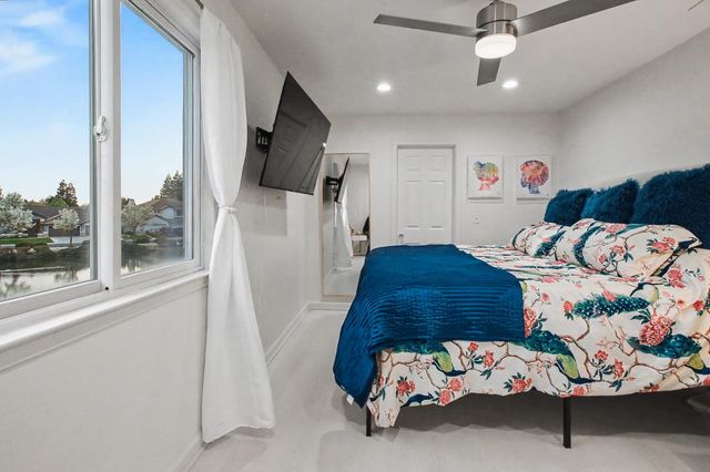 2708 Hinton Cir, Elk Grove, CA 95758