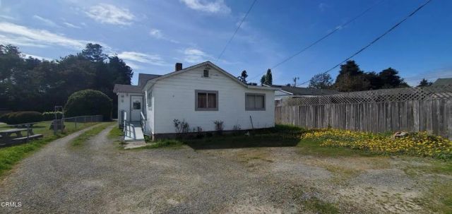 19121 Olsen Lane, Fort Bragg, CA 95437
