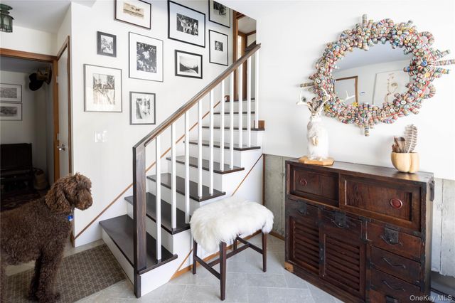 34 Old Neck Road S, Center Moriches, NY 11934