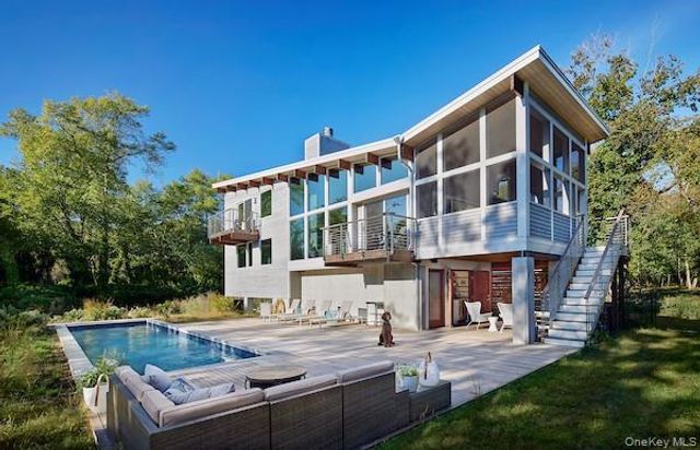 34 Old Neck Road S, Center Moriches, NY 11934