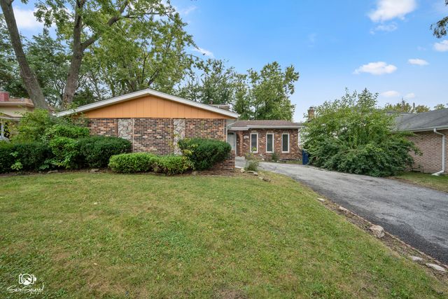 4329 Applewood Lane, Matteson, IL 60443