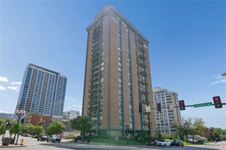200 S Brentwood Boulevard 7F, Clayton, MO 63105