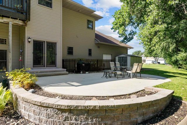 1570 MCINTOSH COURT, Oshkosh, WI 54904