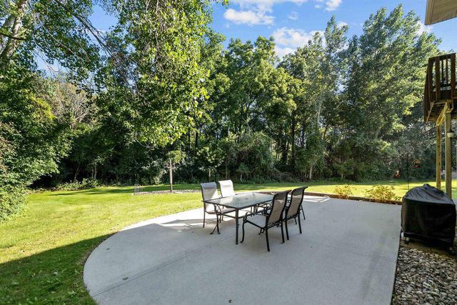 1570 MCINTOSH COURT, Oshkosh, WI 54904