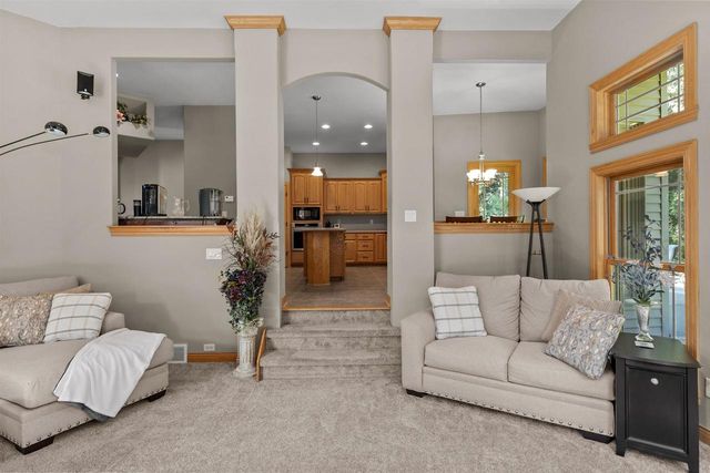 1570 MCINTOSH COURT, Oshkosh, WI 54904