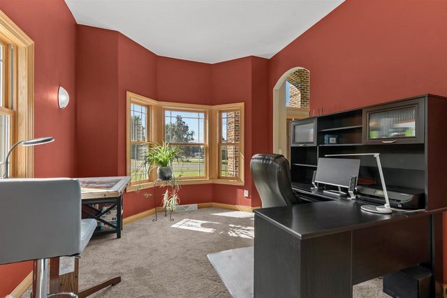 1570 MCINTOSH COURT, Oshkosh, WI 54904