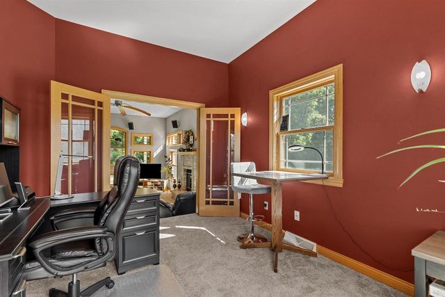 1570 MCINTOSH COURT, Oshkosh, WI 54904