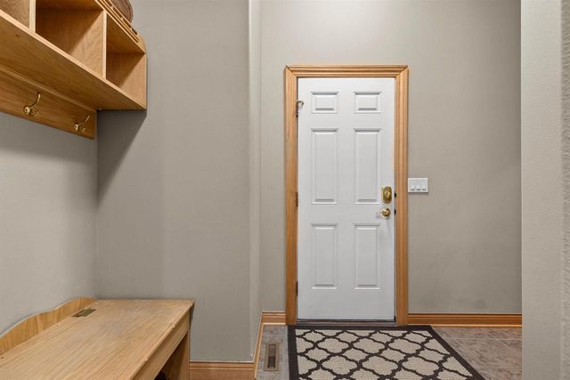 1570 MCINTOSH COURT, Oshkosh, WI 54904