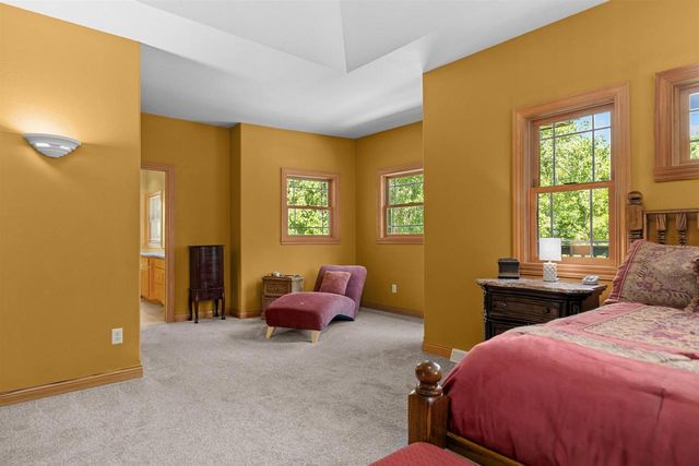 1570 MCINTOSH COURT, Oshkosh, WI 54904