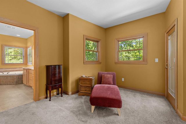 1570 MCINTOSH COURT, Oshkosh, WI 54904