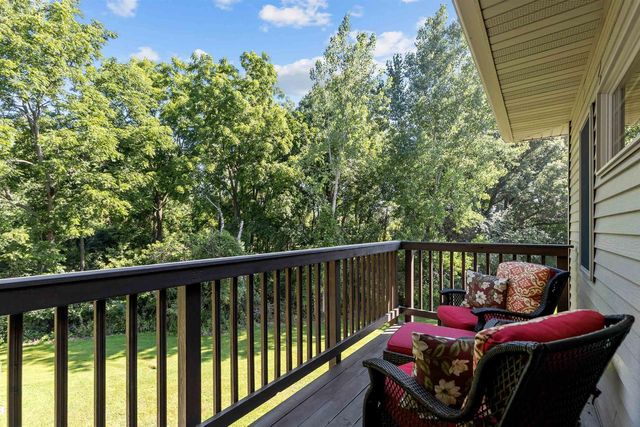 1570 MCINTOSH COURT, Oshkosh, WI 54904