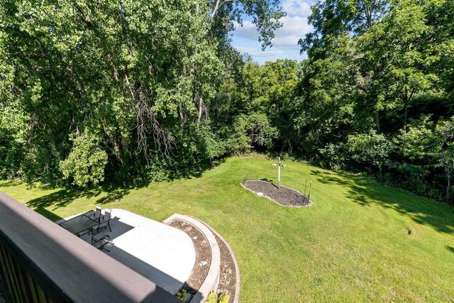 1570 MCINTOSH COURT, Oshkosh, WI 54904