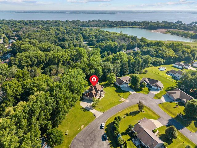 1570 MCINTOSH COURT, Oshkosh, WI 54904
