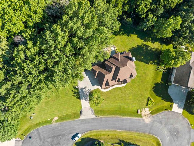 1570 MCINTOSH COURT, Oshkosh, WI 54904