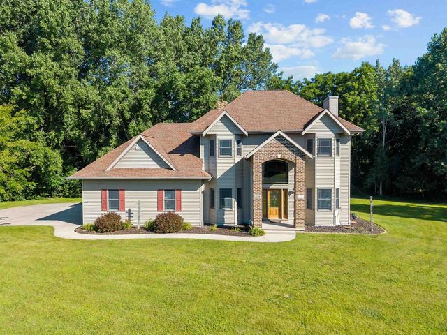 1570 MCINTOSH COURT, Oshkosh, WI 54904