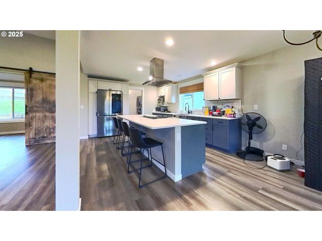 1160 VALLEY VIEW Rd, Sutherlin, OR 97479