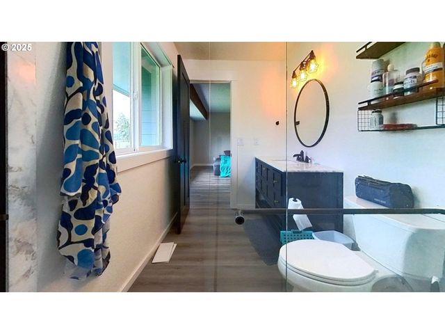 1160 VALLEY VIEW Rd, Sutherlin, OR 97479