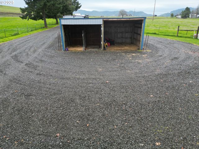 1160 VALLEY VIEW Rd, Sutherlin, OR 97479