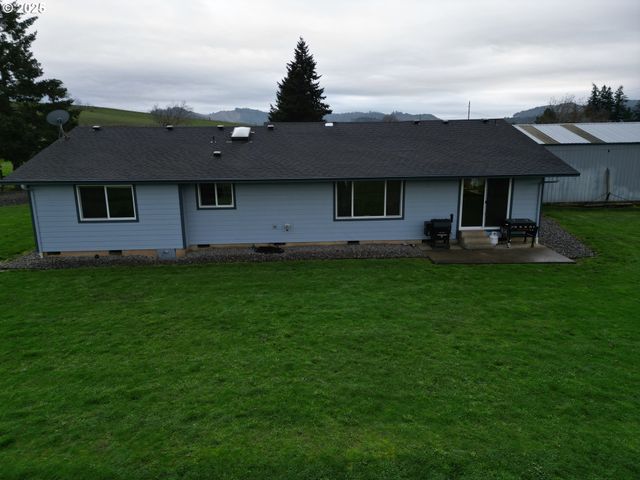 1160 VALLEY VIEW Rd, Sutherlin, OR 97479
