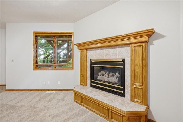 825 TIMBERCREST Drive, Council Bluffs, IA 51503