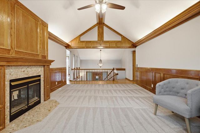 825 TIMBERCREST Drive, Council Bluffs, IA 51503
