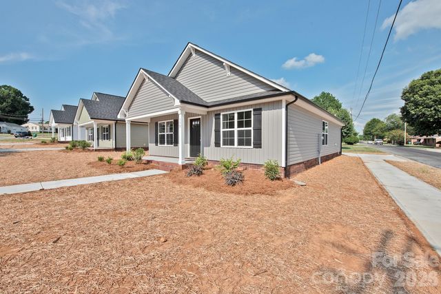 135 Beaver Street, Landis, NC 28088