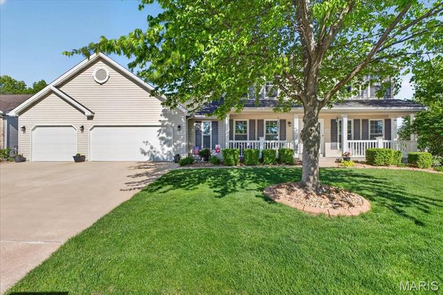 2418 Finch Lane, Dardenne Prairie, MO 63368