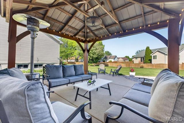 2418 Finch Lane, Dardenne Prairie, MO 63368