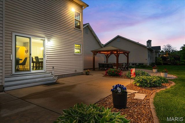 2418 Finch Lane, Dardenne Prairie, MO 63368
