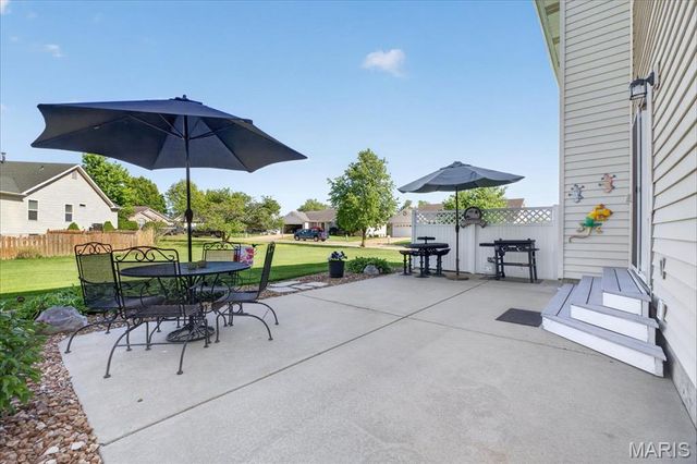 2418 Finch Lane, Dardenne Prairie, MO 63368