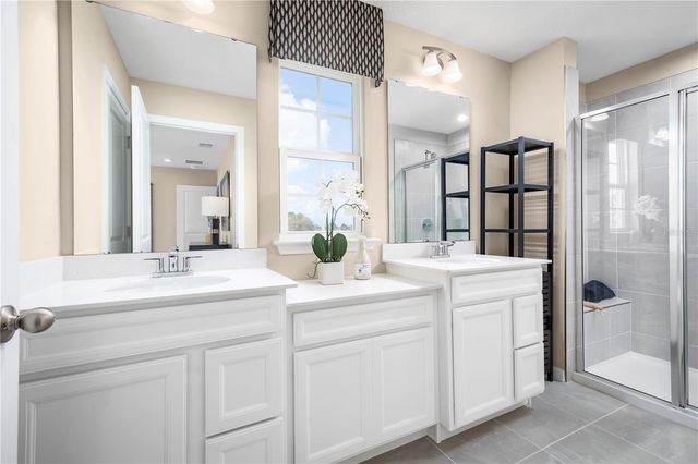 12571 AMBER CREEK CIRCLE, Lakewood Ranch, FL 34211