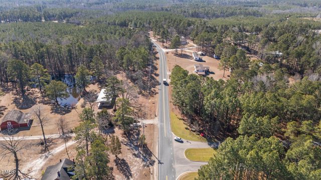 2630 Ponderosa Road, Cameron, NC 28326