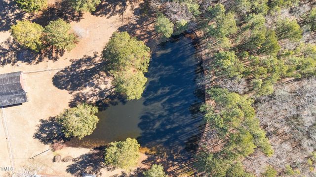 2630 Ponderosa Road, Cameron, NC 28326