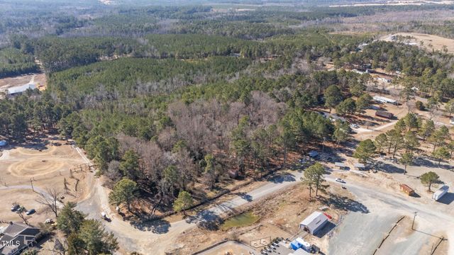 2630 Ponderosa Road, Cameron, NC 28326