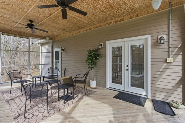 109 Eiger Ct, Columbia, TN 38401