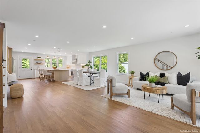 302 Washington Avenue, Pleasantville, NY 10570