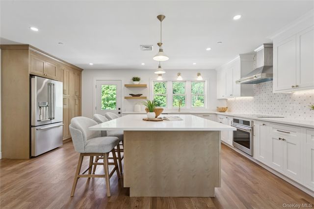 302 Washington Avenue, Pleasantville, NY 10570