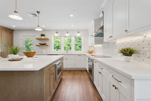 302 Washington Avenue, Pleasantville, NY 10570