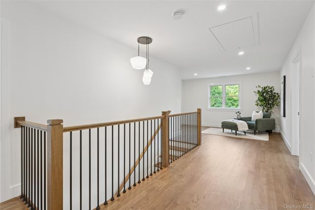 302 Washington Avenue, Pleasantville, NY 10570