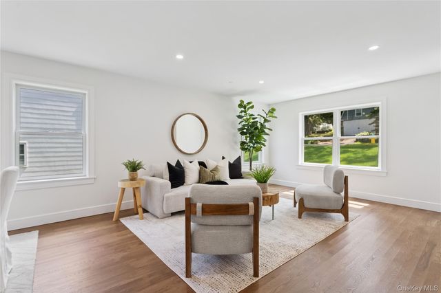 302 Washington Avenue, Pleasantville, NY 10570