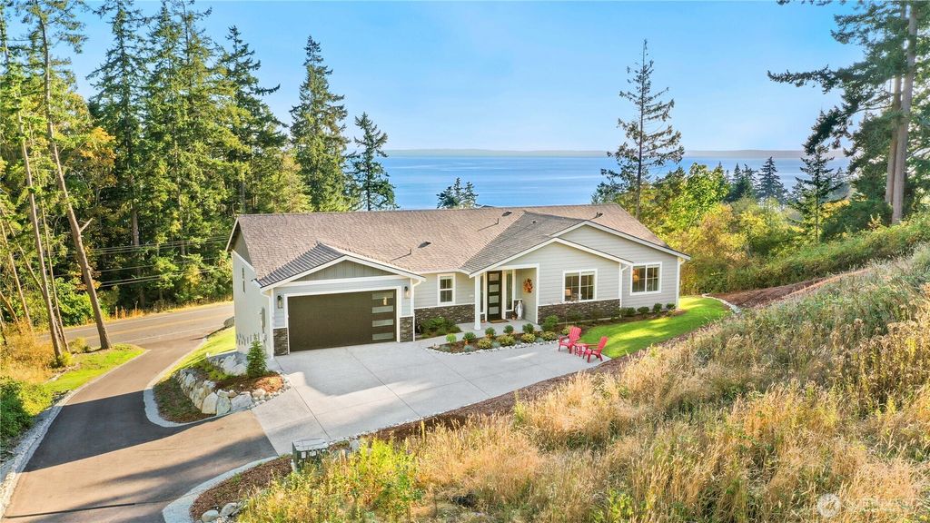 1615 Polnell Road, Oak Harbor, WA 98277