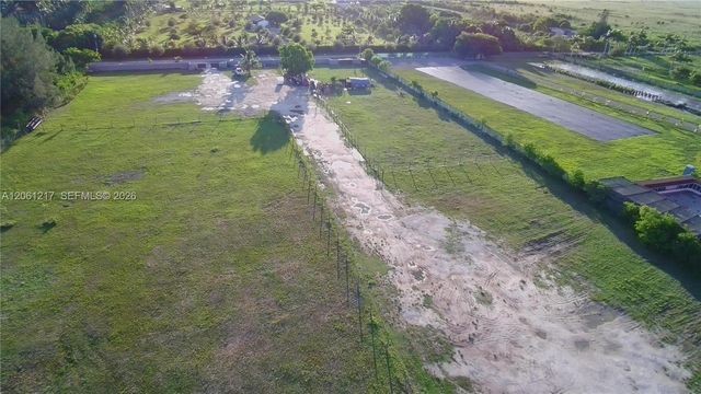 12495 SW 199 Avenue, Miami, FL 33196