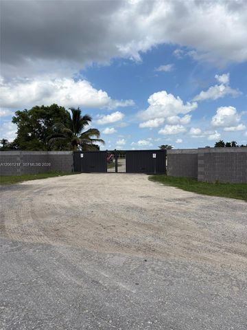 12495 SW 199 Avenue, Miami, FL 33196