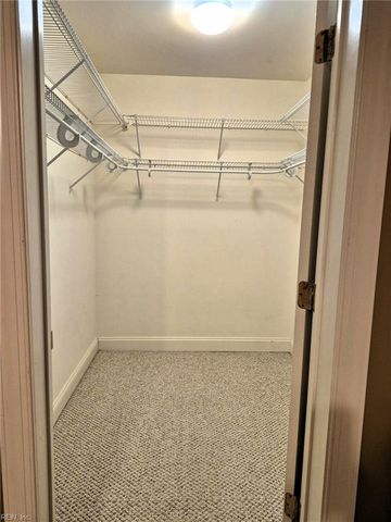 7 Harbor Watch Dr Unit 223, Chesapeake, VA 23320