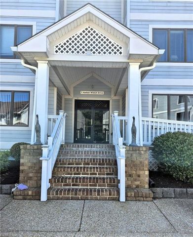 7 Harbor Watch Dr Unit 223, Chesapeake, VA 23320