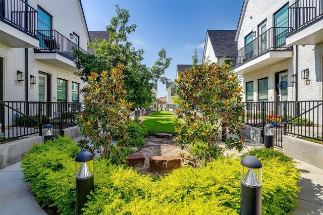 135 Thornton Street, Arlington, TX 76013