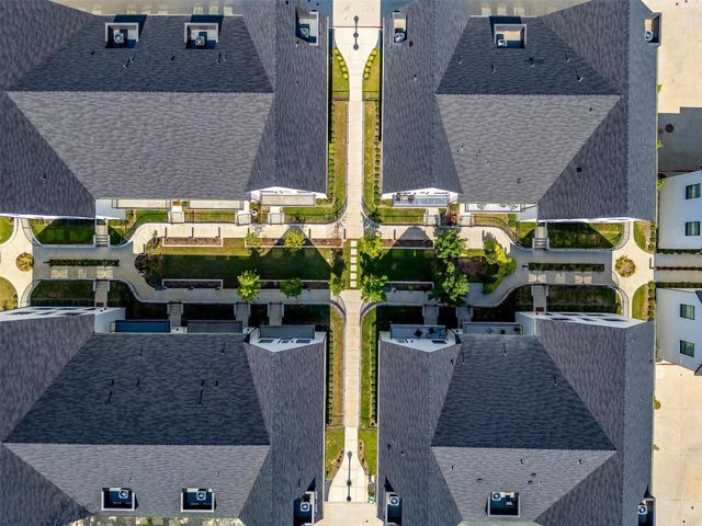135 Thornton Street, Arlington, TX 76013